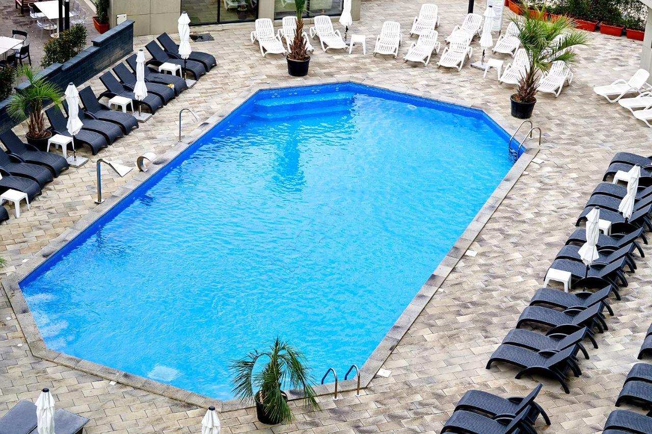 Summer Studio Spa N Pools Beach Resort Navodari Exterior photo
